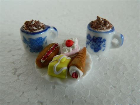 F Th Scale DOLLS HOUSE HANDMADE HOT CHOCOLATE MUGS CAKE