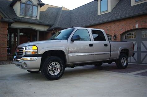 Purchase Used 2006 Gmc Sierra 2500 Hd Sl Crew Cab Pickup 4 Door 66l In Ofallon Illinois