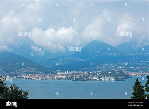 Pallanza View Hi Res Stock Photography And Images Alamy