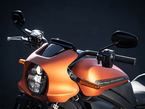 Harley-Davidson LiveWire Review: More Than a Gimmick | Man of Many