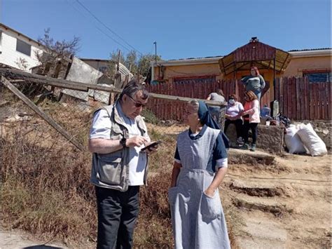 Obispo de Valparaíso y director de Caritas Valparaíso visitaron