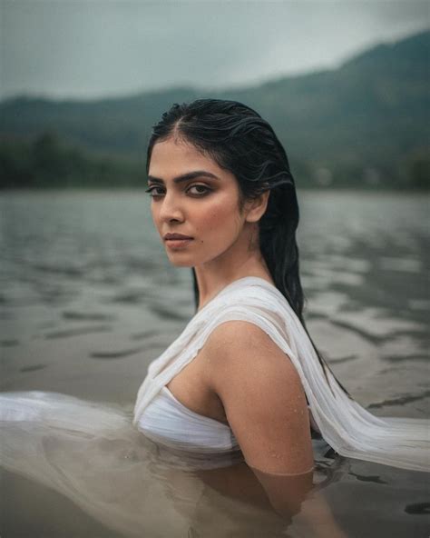 Goddess Alert Take A Look At Malavika Mohanan Hot Photoshoot
