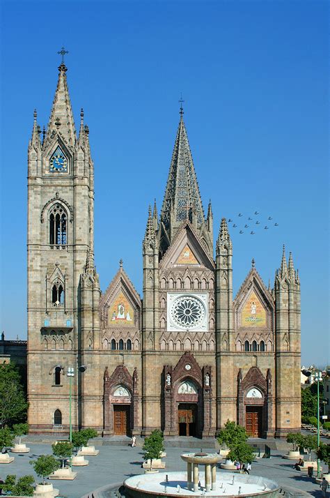 Templo Expiatorio del Santísimo Sacramento GuadalajaraGo