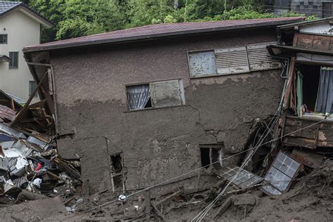 日本静冈县泥石流已致3人死亡 113人仍未确认安全凤凰网