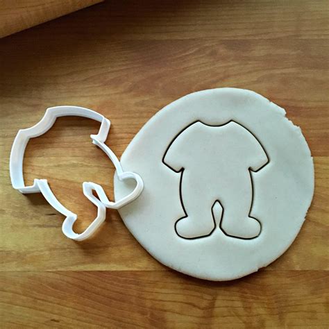 Pin On Cookie Cutters And Cookies