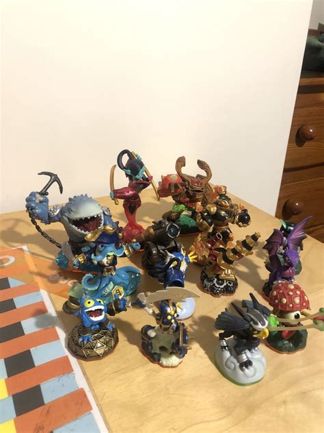 Figuras Skylanders Barcarena OLX Portugal