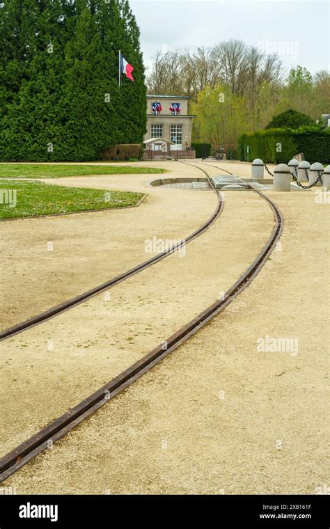 Compiegne Armistice 1918 Hi Res Stock Photography And Images Alamy