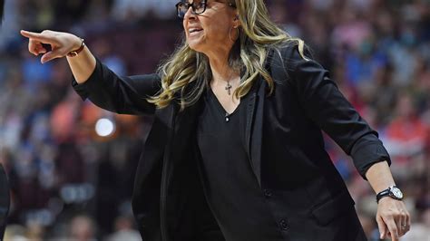 Becky Hammon Of Las Vegas Aces Voted Wnba Coach Of The Year