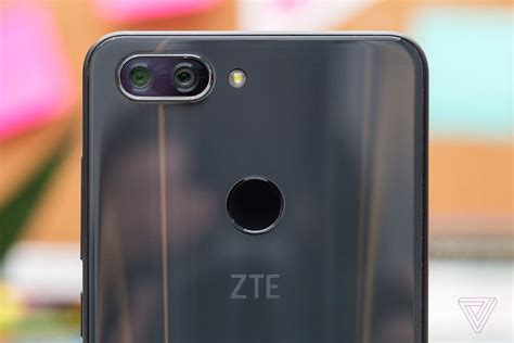 ZTE Blade V9, Blade V9 Vita e Tempo Go ufficiali | Caratteristiche ...