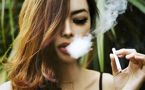 2560x1440px Free Download Hd Wallpaper Women Brunette Smoking