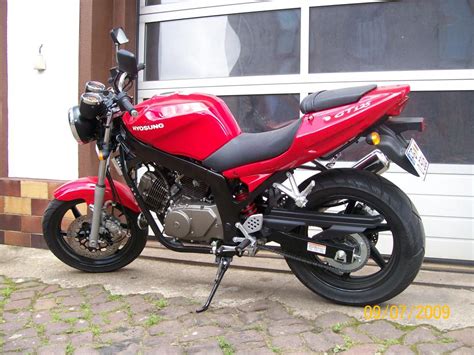 Hyosung Hyosung GT Naked Moto ZombDrive