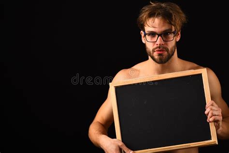 Avental E Chap U Atrativos Do Desgaste Do Cozinheiro Chefe Do Nude Do Homem Cozinheiro Chefe