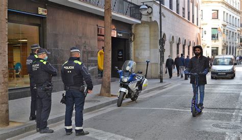 La Guàrdia Urbana de Badalona posa en marxa una campanya de control de