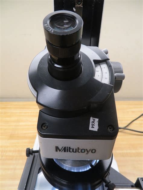 Mitutoyo A Tm Mic Heads X Toolmakers Microscope X