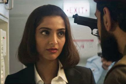 Movie Review: Neerja - Open The Magazine