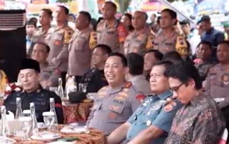 Momen Kapolda Jateng Perintahkan Kapolres Dandim Berdiri Bikin Kaget