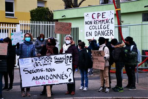 Saint Etienne Un Prof Agressé Et Une Nouvelle Cpe Au Collège Du Puits De La Loire