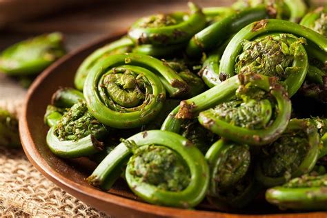 Fiddleheads Recipe With Garlic Lemon Butter This Fern Is Fabulous