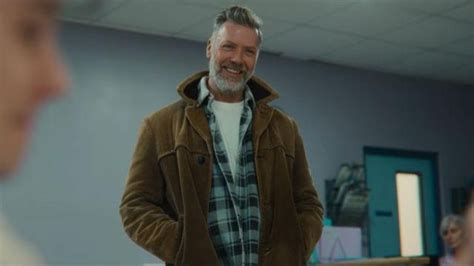 Sobrecamisa Gris A Cuadros Usada Por Jakob Nyman Mikael Persbrandt