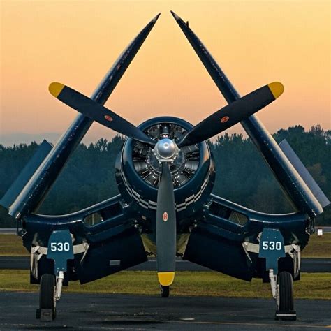 All Time Fav Pic Of A Corsair Avion De Chasse Art De L Aviation