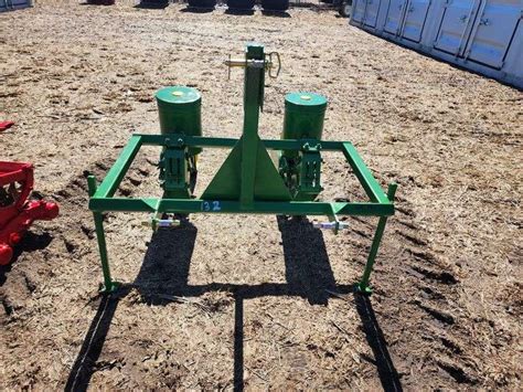 John Deere 71 2r36 Food Plot Planter Adam Marshall Land And Auction Llc