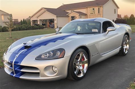 668-Mile 2010 Dodge Viper SRT-10 Coupe for sale on BaT Auctions - closed on November 5, 2022 ...