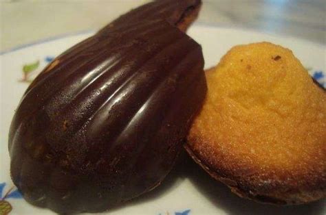 Madeleines En Coque De Chocolat Inratable Recette Ptitchef Recette