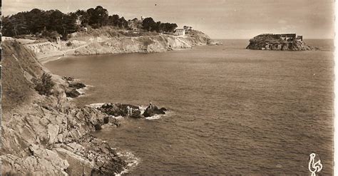 Saint Quay Portrieux Vue Sur La Pointe Du S Maphore Carte Postale