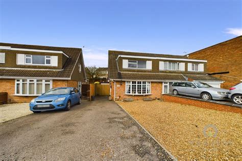 4 Bedroom Semi Detached House For Sale Ennerdale Road Spinney Hill