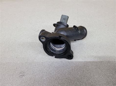 Vw Jetta Passat L Coolant Flange K E Oem Miles Ebay