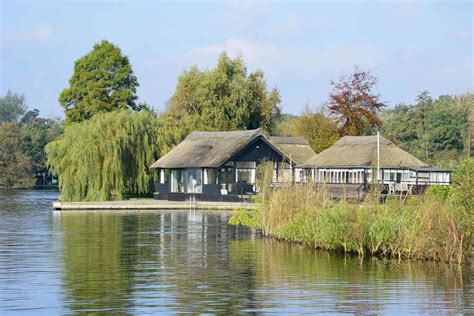 Holiday Cottages Potter Heigham The Norfolk Broads Riverside Rentals