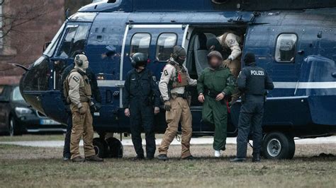 Drei Iraker Festgenommen Polizei Vereitelt Islamistischen Anschlag