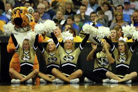 Norfolk State Mascot : Cheerleaders of the 2012 NCAA Tournament - Houston Chronicle - Moscot is ...