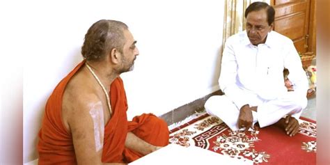 kcr  chinna jeeyar swamy warm       attend