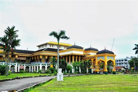 Tempat Wisata Di Medan Yang Paling Hits Pergiyuk