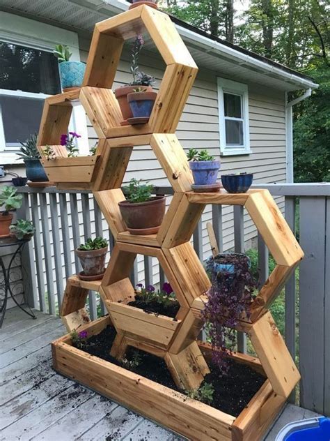 Pin By Atalanya On Woodworking Diy Garden Projects Backyard Diy