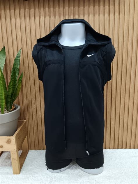 Nike Mens Vest, Men's Fashion, Coats, Jackets and Outerwear on Carousell