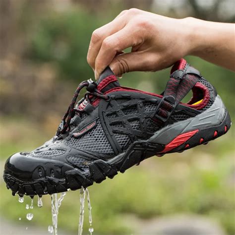 2017 Men Outdoor Sneakers Breathable Hiking Shoes Men Women Outdoor Hiking Sandals Men Trekking