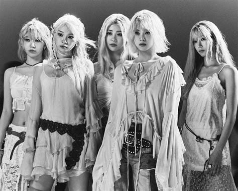 LE SSERAFIM Returns With Exciting HOT Comeback Neo Tokyo 2099