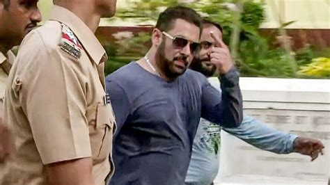 Mumbai Police Reveals Bishnoi Gangs Plan To Kill Salman Khan ‘ ₹25