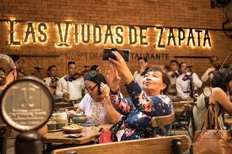 Restaurante Las Viudas De Zapata En Puerto Vallarta