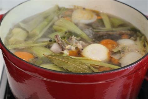 Chicken Bone Broth - Deliciously Allergy Free