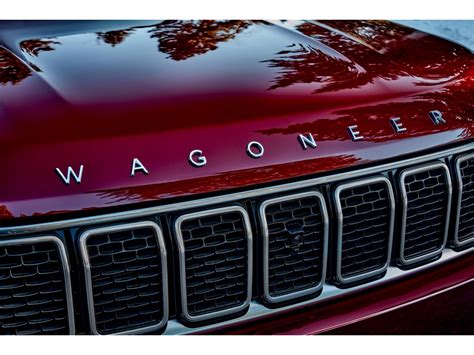 2022 Jeep Wagoneer Pictures: | U.S. News