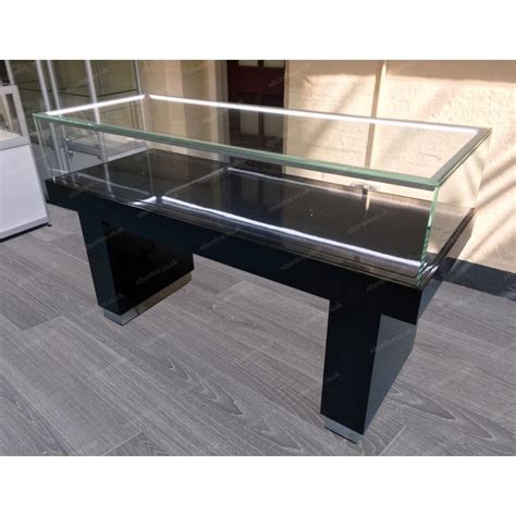 1500mm Wooden Glass Display Plinth RDS Online