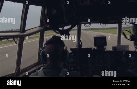 C130h cockpit Stock Videos & Footage - HD and 4K Video Clips - Alamy