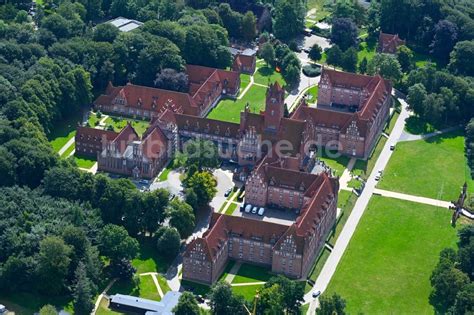 Flensburg Aus Der Vogelperspektive Geb Udekomplex Der Bundeswehr