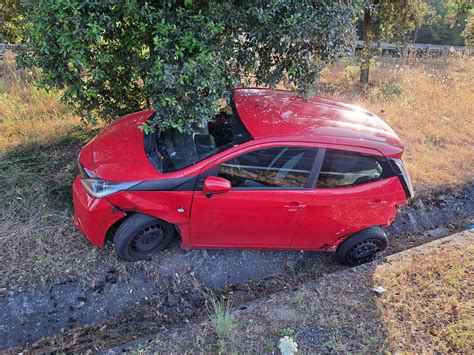 Messina Carambola Di Auto In Tangenziale Feriti Lievi Ma Tanti Disagi