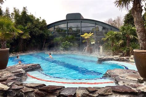 Video Het Aqua Mundo Zwembad Van Center Parcs Het Meerdal