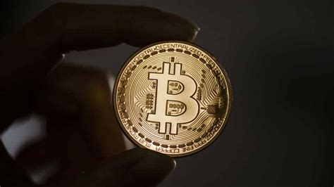 Bitcoin yeniden 30 bin doları aştı