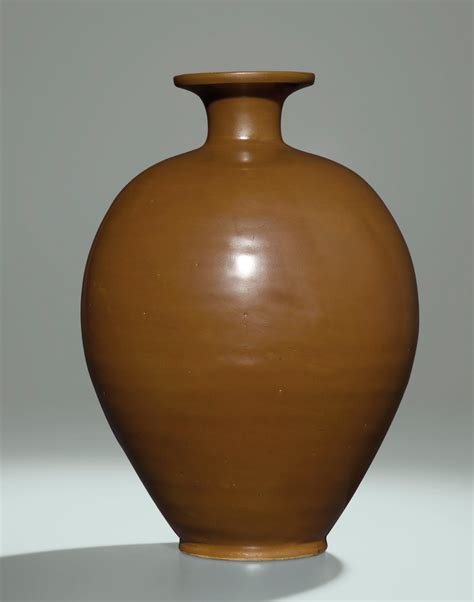 A Yaozhou Persimmon Glazed Vase Meiping Northern Song Dynasty